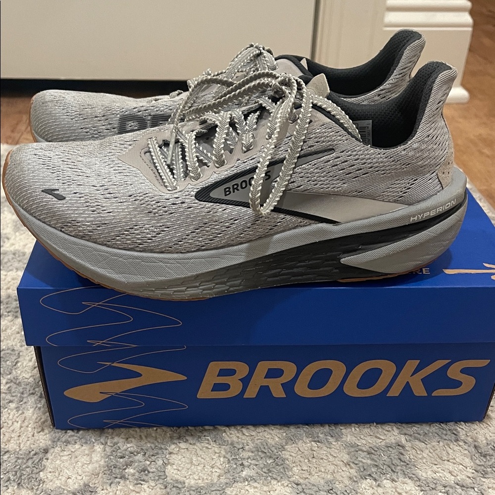 Brooks Hyperion 2 Running Shoes - Light Gray - Picture 3 of 7